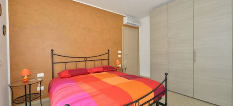 Hotel Residenza Serenella:  DIANO MARINA - IMPERIA