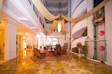 Laur Hotel Experience And Elegance:  DIDIM