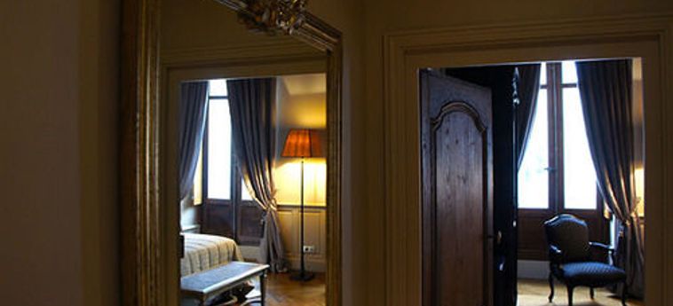 Hotel La Cour Berbisey:  DIJON