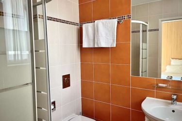 Comfort Hotel Dinard Balmoral:  DINARD