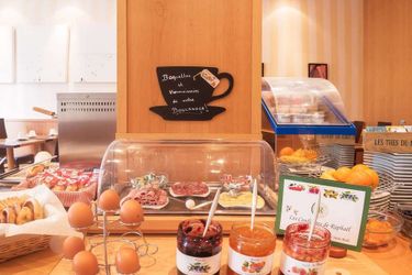 Comfort Hotel Dinard Balmoral:  DINARD
