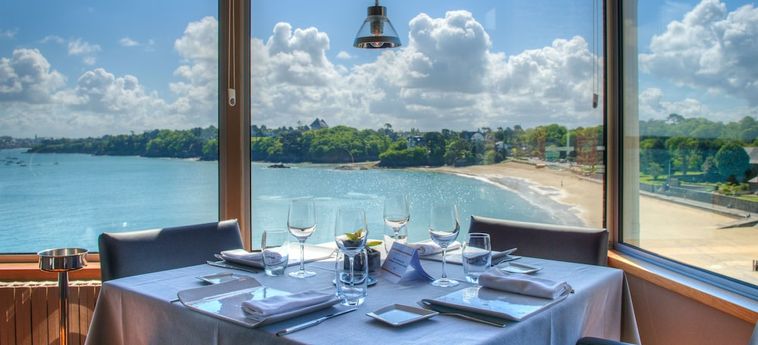 Restaurant Hotel Didier Méril Dinard: Foto 