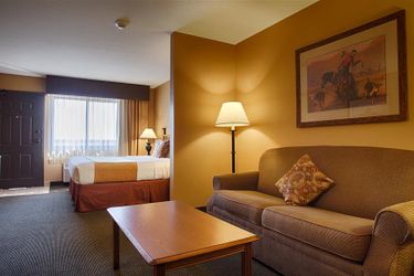 Hotel Best Western Country Inn & Suites:  DODGE CITY (KS)