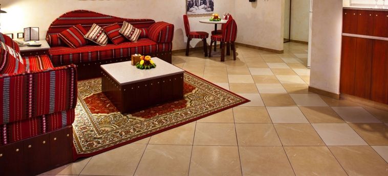 Hotel Al Liwan Suites:  DOHA