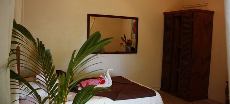 Hotel Hibiscus Valley Inn:  DOMINICA