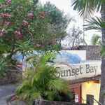 Hotel SUNSET BAY CLUB & SEASIDE DIVE RESORT