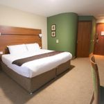 Hotel DONCASTER INTERNATIONAL HOTEL BY ROOMSBOOKED
