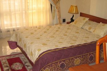 Serena Palace Hotel:  DOUALA