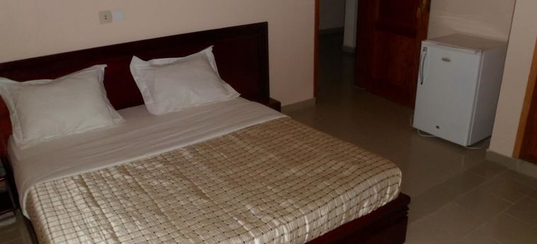 Hotel Vallée Des Rois:  DOUALA