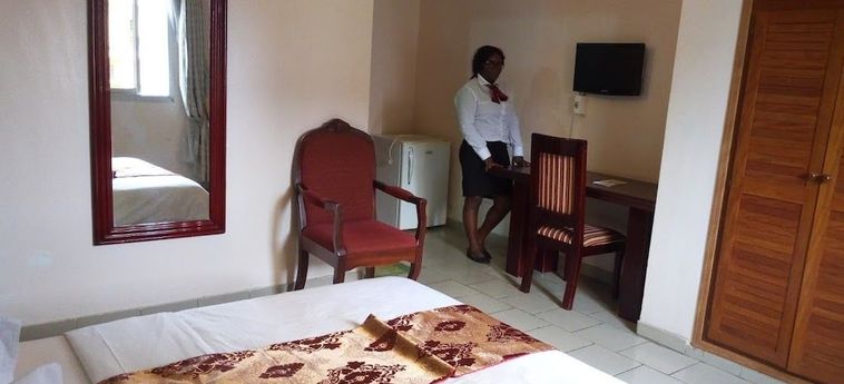 Hotel Vallée Des Rois:  DOUALA
