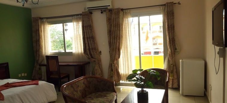Hotel Vallée Des Rois:  DOUALA