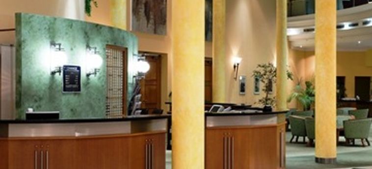 Quality Hotel Plaza Dresden:  DRESDE