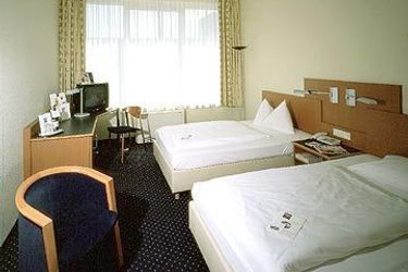 Hotel Park Inn Dresden:  DRESDEN
