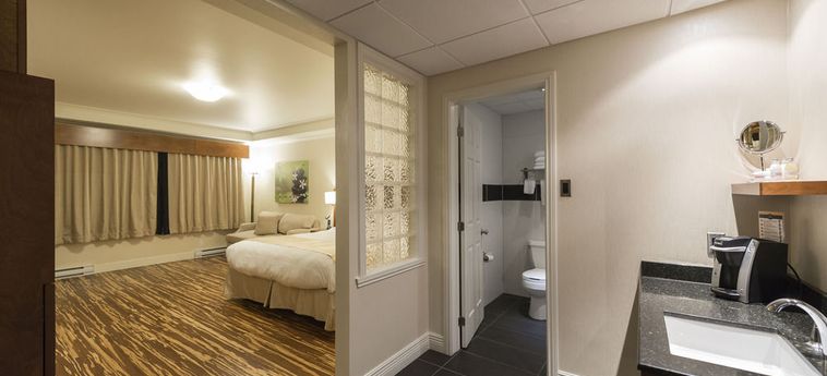 Suites & Hotel Le Dauphin:  DRUMMONDVILLE - QUEBEC