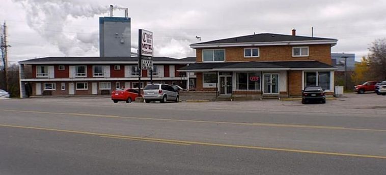 Hotel Chalet Inn Motel:  DRYDEN