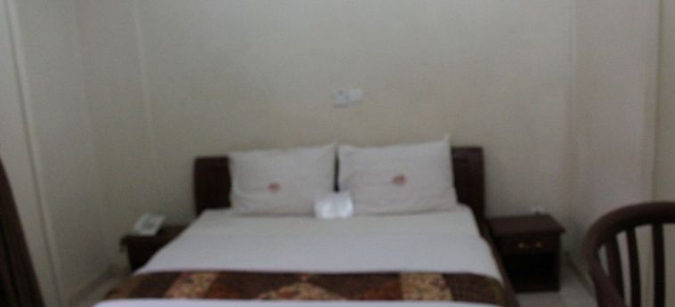 Hotel Mbouoh Star Palace:  DSCHANG