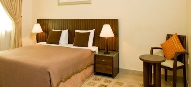 Hotel Radiance Premium Suites:  DUBAI