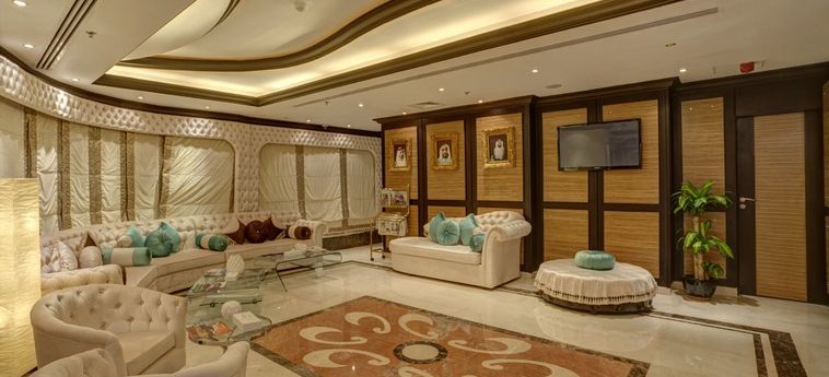 Skyline Hotel Apartment:  DUBAI