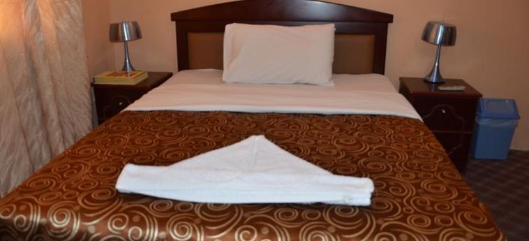 Hotel Sutchi:  DUBAI