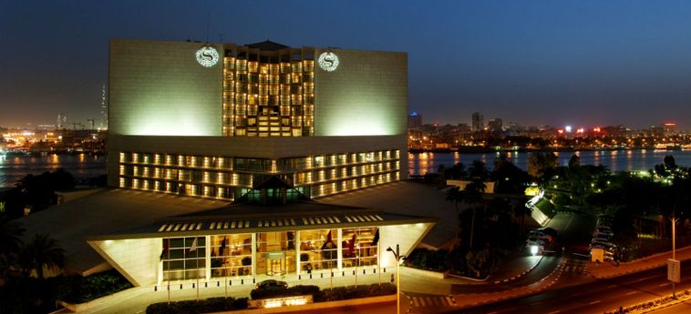 SHERATON DUBAI CREEK HOTEL & TOWERS