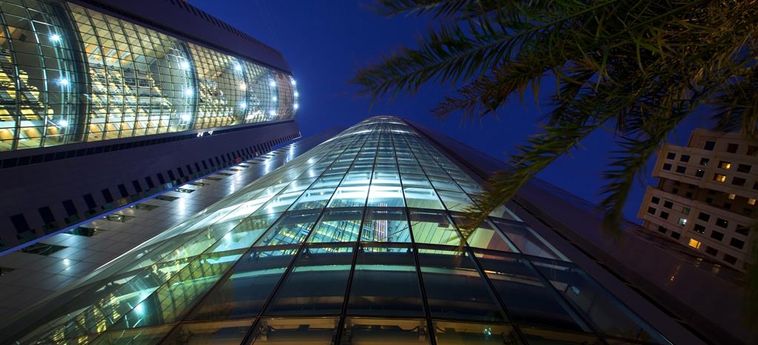 Hotel Blue Beach Tower:  DUBAI