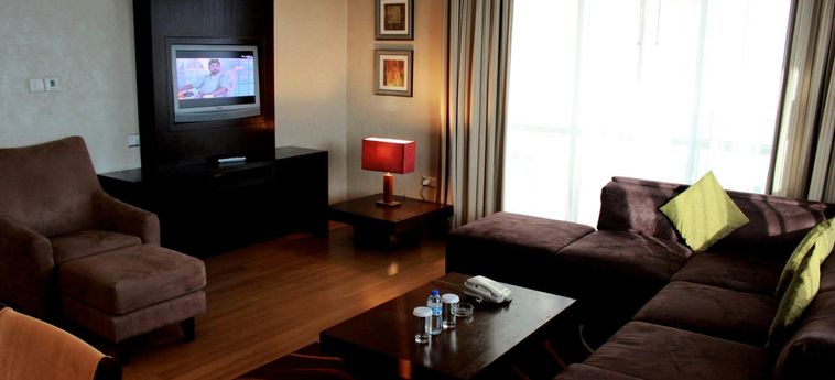 Tulip Creek Hotel Apartments:  DUBAI