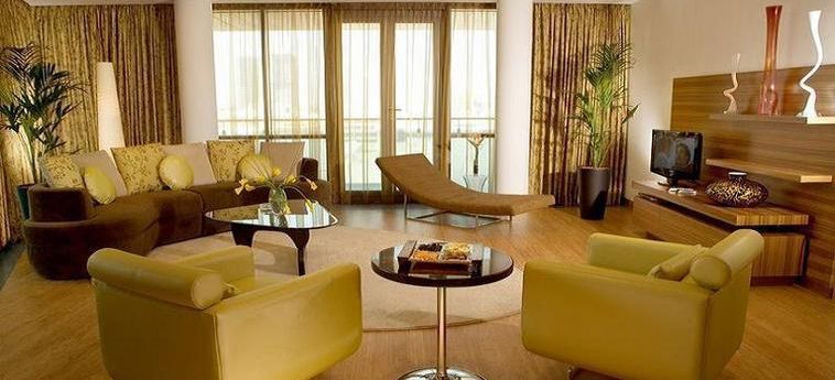 Hotel Burjuman Arjaan By Rotana:  DUBAI