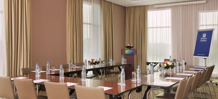 Hotel Holiday Inn Express Dubai - Jumeirah:  DUBAI