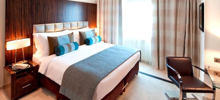 Hotel Bonnington Jumeirah Lakes Towers :  DUBAI