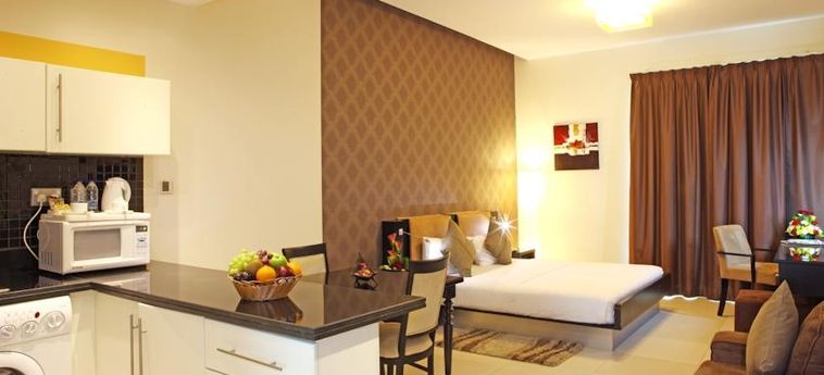 Royal Ascot Hotel Apartments:  DUBAI