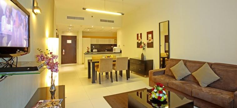 Royal Ascot Hotel Apartments:  DUBAI