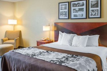 Hotel Sleep Inn & Suites:  DUBLIN (VA)