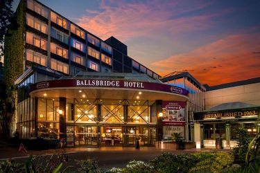 Hotel D4 Ballsbridge Towers:  DUBLIN
