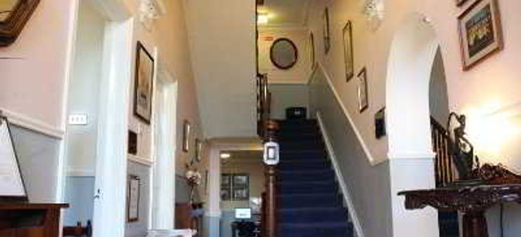 Hotel Charleville Lodge:  DUBLIN