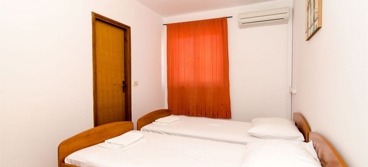 Hotel Burum Accommodation:  DUBROVNIK - DALMATIE