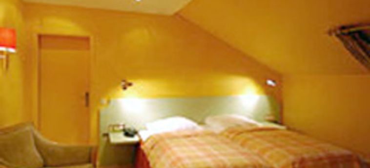 Numa I Artol Rooms & Apartments:  DUESSELDORF