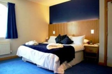 Hotel Rooms At 29 Bruce Street:  DUNFERMLINE