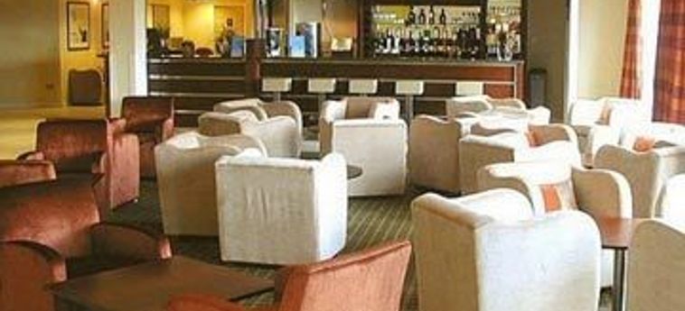Hotel Express By Holiday Inn:  DUNFERMLINE