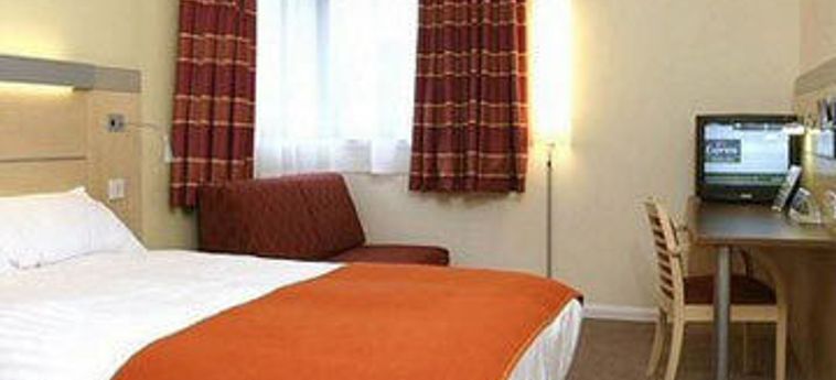 Hotel Express By Holiday Inn:  DUNFERMLINE