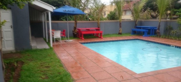 Hotel Bentley Lodge And Lifestyle:  DURBAN