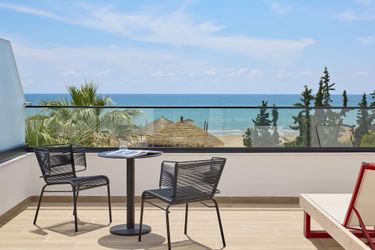 Hotel Sol Tropikal Durres:  DURRES