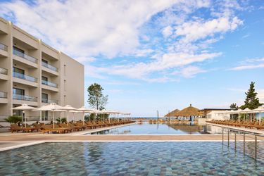 Hotel Sol Tropikal Durres:  DURRES
