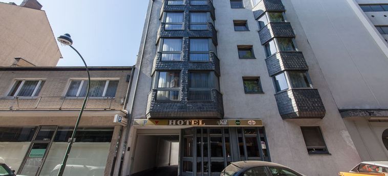 Apartment Hotel An Der Ko:  DUSSELDORF