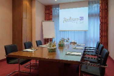Radisson Blu Conference Hotel, Dusseldorf:  DUSSELDORF