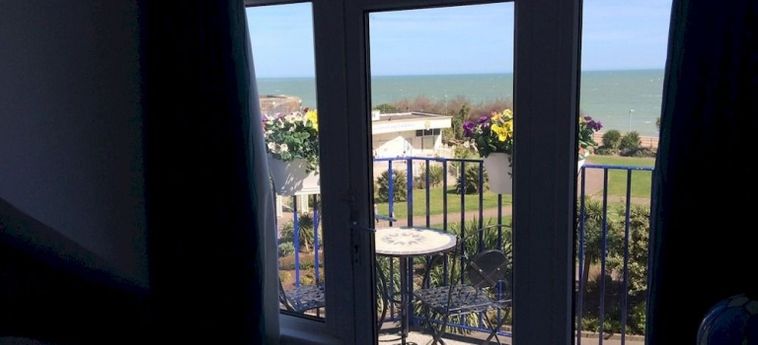 Sea View Guest House:  EASTBOURNE