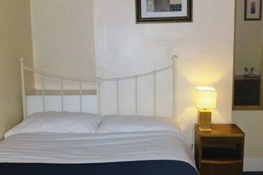Crestwell House Bed & Breakfast:  EASTLEIGH