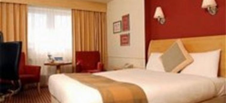 Hotel Holiday Inn Edinburgh:  EDIMBOURG
