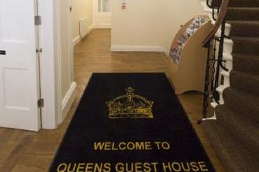 Queens Guest House:  EDINBURGH