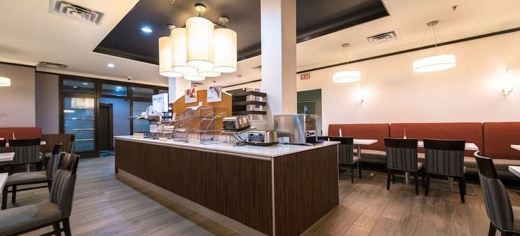 Hotel Holiday Inn Express Edmonton Downtown (.) Edmonton: Foto 