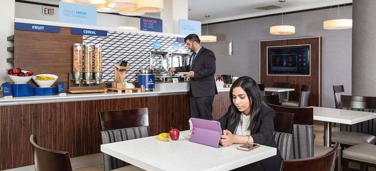 Hotel Holiday Inn Express Edmonton Downtown (.) Edmonton : Photo 